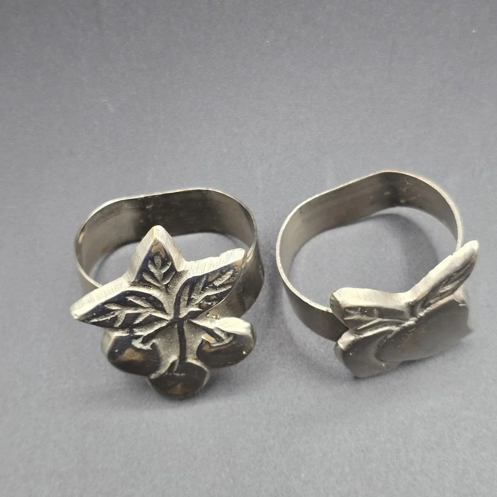 Napkin Rings Holder Set 2 LOT Fruit Pewter Apples Cherries Vintage Kitschy‎